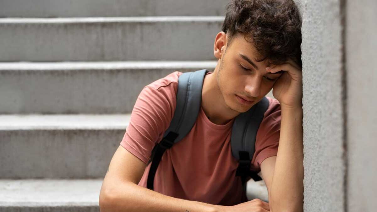 Is There A Reason For Young People To Be Unhappy? Psychiatrist Weighs In