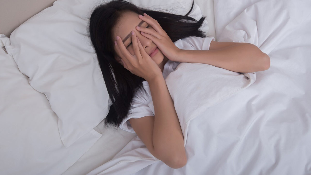 Sleep Struggles With PCOS: A Gynaecologist's Insights To Get Better Sleep